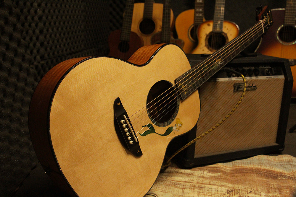 [New]Mermaid Guitar 36 inches Travel Guitar Gloss Finish with Bag